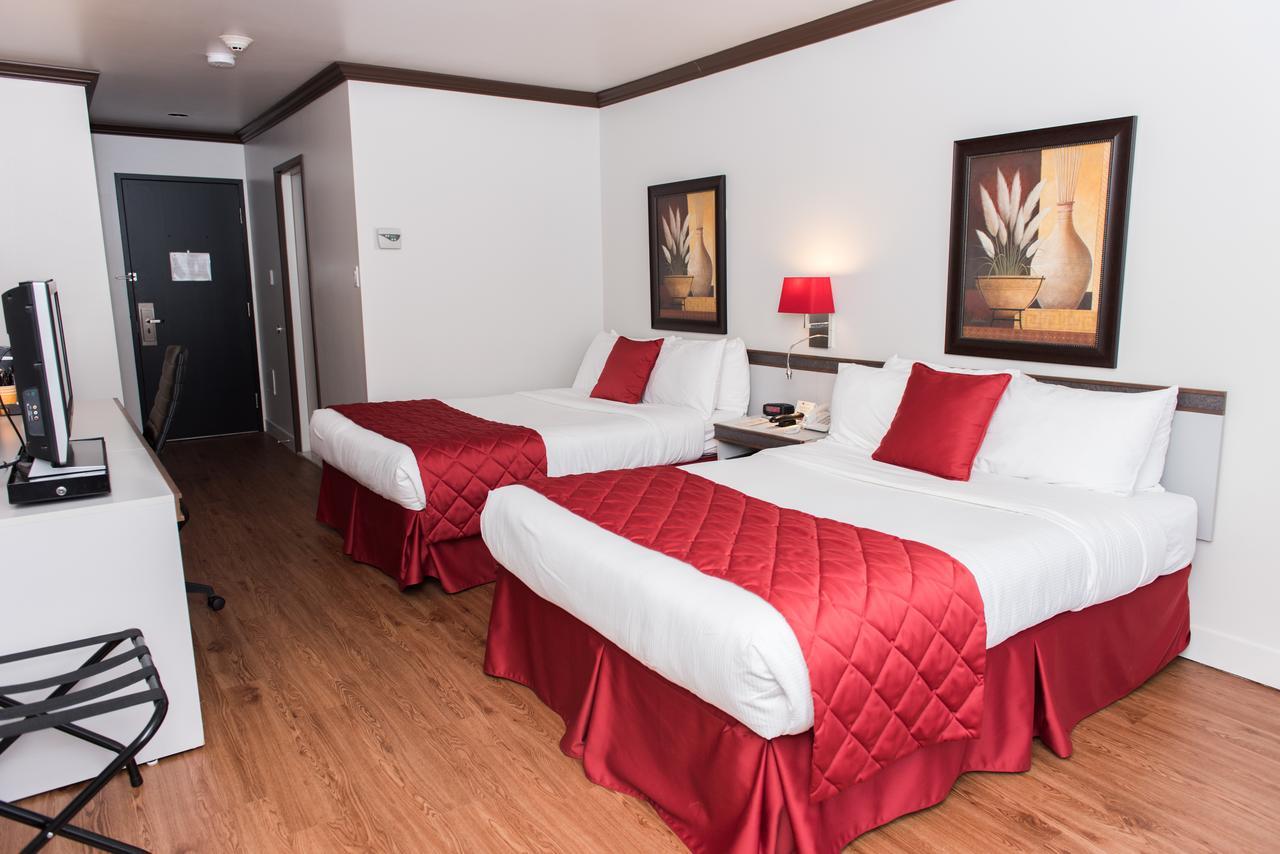 Hotel Le Floral Шербрук Экстерьер фото